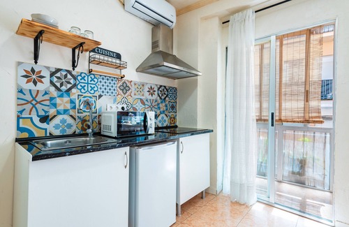 Burriana Apartamento | Estudio 'Tajmahal Precioso Loft' con balcón, Wi-Fi y aire acondicionado