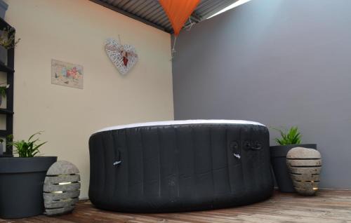 Saint-Louis Apartamento | Studio tout confort avec son jacuzzi