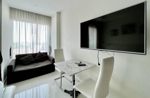 Na Chom Thian Apartamento | Studio with a view of the sea