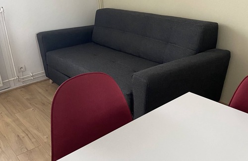 Gradignan Apartamento | Studio with balcony and parking space in quiet residence