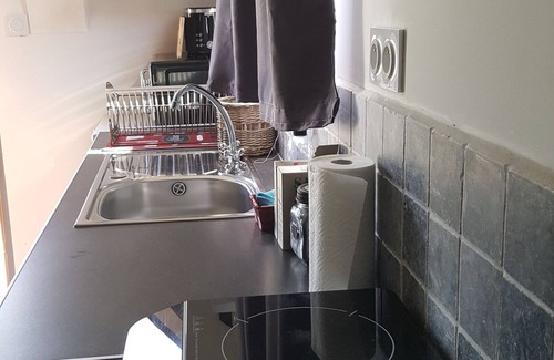 Tavel Apartamento | Estudio con altillo y piscina cerca de Aviñón