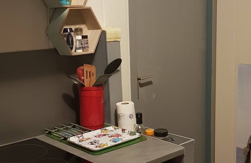 Montussan Casa | ALOJAMIENTO CON preciosa habitación, cocina, baño, terraza