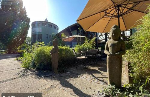 Bad Oeynhausen Apartamento | STUDIO3 zentral und ruhig mit Parkplatz, 5 min z Bali-T und GOP, Boxspringbett