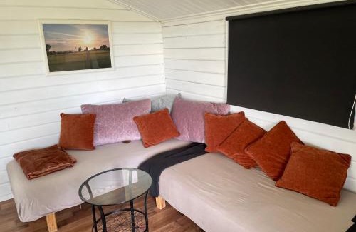 Kastlosa Casa | Stuga med panoramafönster, paradis för fågelskådare och vandrare, självstäd efter besök