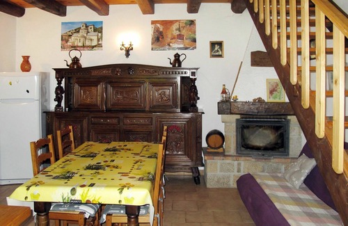 Saint-Genest-de-Bauzon Casa | Preciosa casa de vacaciones privada para 4 personas con TV, terraza y mascotas permitida