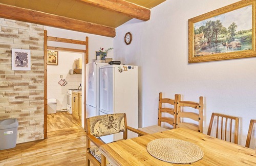 Lanov Villa | Preciosa casa de vacaciones privada para 12 personas con piscina privada, WIFI, TV y terraza