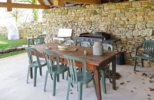 Saint-Chamarand Villa | Maravillosa casa de vacaciones privada para 6 personas con TV, terraza y aparcamiento
