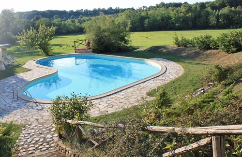 Terranuova Bracciolini Villa | Casa de vacaciones privada con WIFI, piscina privada, TV, patio, mascotas permitida, aparcamiento