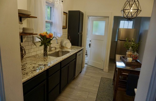 Cherry Street Casa | Stunning 100+ year old home near downtown Tulsa