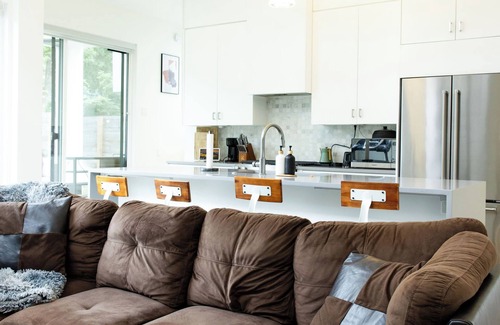 Galindo Casa | Stunning 2-bedroom ultra modern villa in fabulous Austin