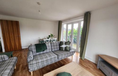 Slateford Apartamento | Stunning 3Bed with Balcony and Free Parking