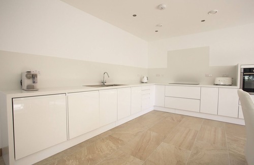 Challaborough Casa | Impresionante casa de playa de 4 dormitorios con jacuzzi y solarium en la azotea