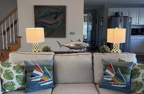 East Falmouth Casa | Impresionante frente a la playa privada de agua dulce de 4 dormitorios