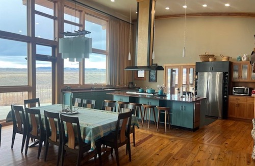 Powell Otro | Stunning 7-bedroom Heart of Yellowstone Ranch. Sixty miles from Yellowstone.