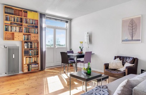 Copenhagen SV Apartamento | Stunning Apartment In København Sv