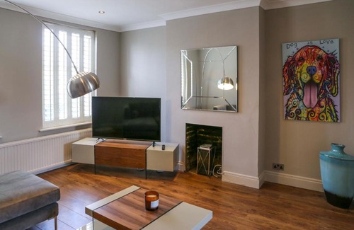 Mortlake Apartamento | Stunning Barnes Village Riverside Gem