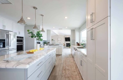 Bay Park Casa | Stunning Bay Views! Luxury Outdoor Living | HotTub