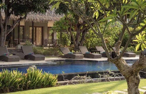 Pemuteran Villa | Tranquila villa frente al mar con piscina, bote y personal