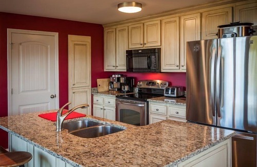 Ellijay Chalet De Esquí | CHALET IMPRESIONANTE - MONTAÑAS Y VISTAS AL LAGO!