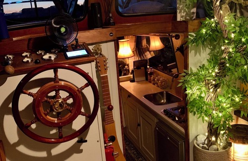 Bourne End Alquiler De Eote | Stunning Classic Dutch Barge near historic Henley & Marlow