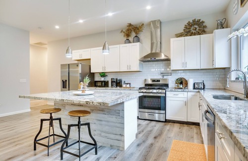 Clovis Casa | Stunning Clovis Home ~ 1 Mile to Old Town!