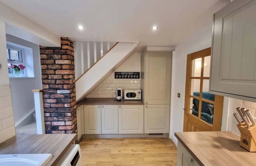 Knutsford Cabaña | Stunning Cottage in Knutsford by City SuperHost