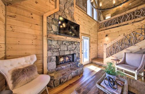Morganton Casa | Stunning Escape with Loft, Hot Tub and Mtn Views!