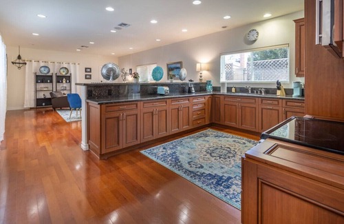 Mission Viejo Casa | Stunning FIVE STAR huge one-level 1350 ft.² cottage