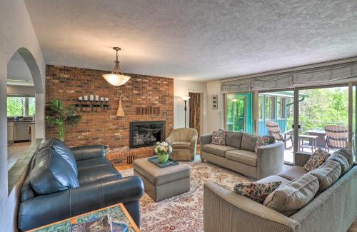Skyland Casa | Stunning Fletcher Home Hot Tub and Fire Pit!