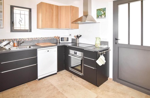 Saint-Hilaire-d'Ozilhan Casa | Impresionante casa en Saint Hilaire.