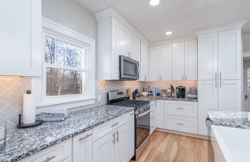 Columbia Casa | Stunning Freshly Remodeled Historic Home - Downtown Columbia!