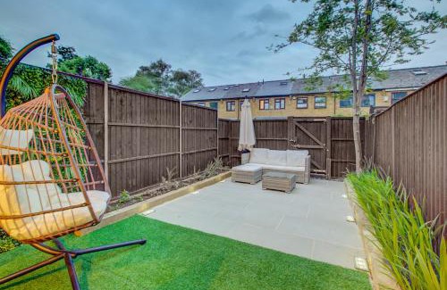 Whitechapel Apartamento | STUNNING Garden House Prime Location W Private Parking