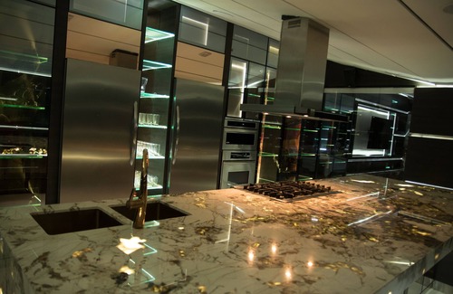 Astorga Casa | Stunning golden marble suite Parque Lleras