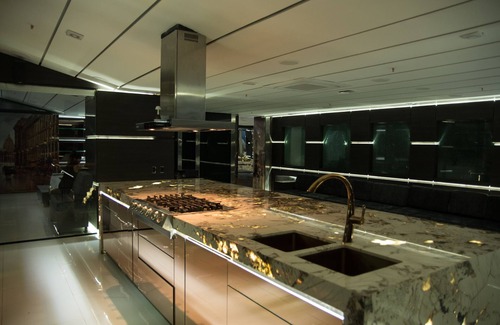 Astorga Casa | Stunning golden marble suite Parque Lleras