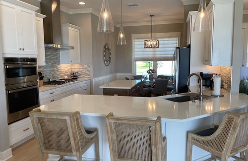 Sumter County Casa | Stunning Golf Course Home w/Pool, Spa, & Summer Kitchen in Moultrie Creek