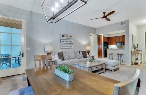 La Quinta Casa | Stunning Ground Floor Villa Steps to Pool