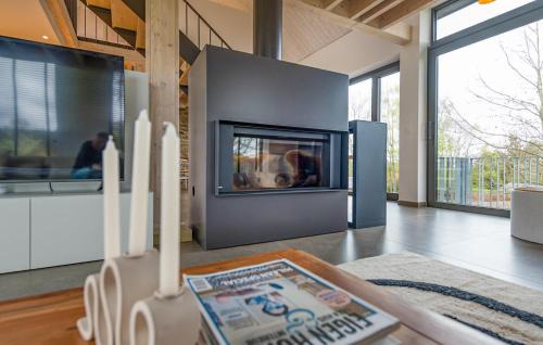 Halleux Casa | Stunning Home In La Roche-En-Ardenne