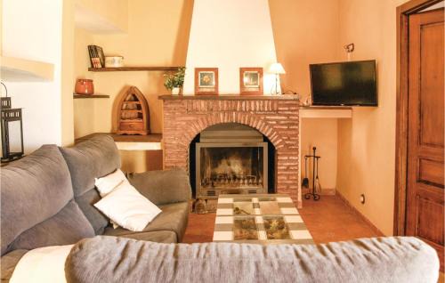 Villanueva del Duque Casa | Stunning Home In Villanueva Del Duque