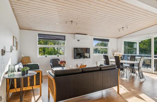 Handrup Strand Casa | Stunning Home In Ebeltoft With 3 Bedrooms And Wifi