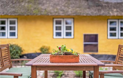 Fynshav Casa | Stunning Home In Haderslev With Kitchen