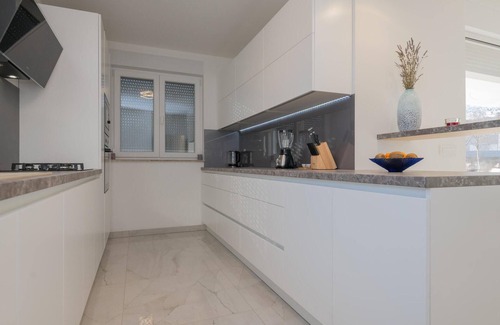 Podbablje Casa | Impresionante casa en Ivanbegovina con.