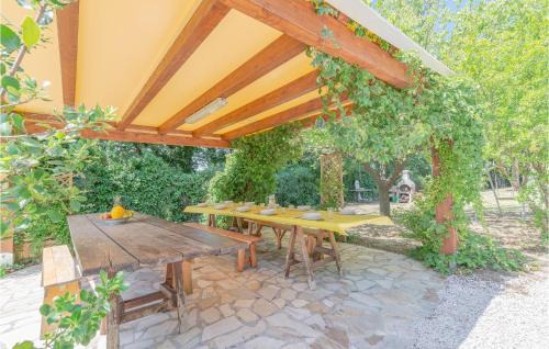 Granarola Casa | Stunning Home In Pesaro -Pu- With Wifi