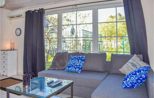 Skillinge Casa | Stunning Home In Skillinge With Wifi