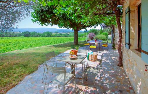 Montclus Casa | Stunning Home In St Montan
