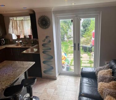 North Woolwich Casa | Stunning home next to Excel, London City Airport and East London University