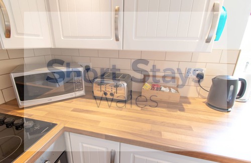 Abercarn Casa | Impresionante casa con cautivadoras vistas cercanas