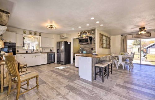 Lewis Casa | Stunning home with mountain views & river access nearby