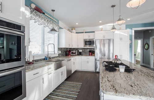 York Beach Casa | Stunning home with ocean views & quick walk to beaches.