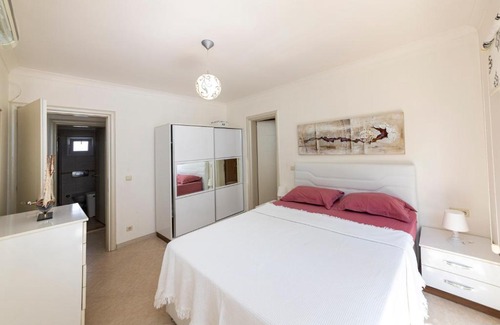 Kadıkale Apartamento | Stunning House with Sea View and Shared Pool in Bodrum