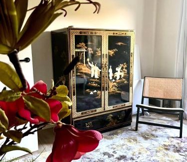 Aalsmeer Casa | Stunning Island Home with African Asian Vibe